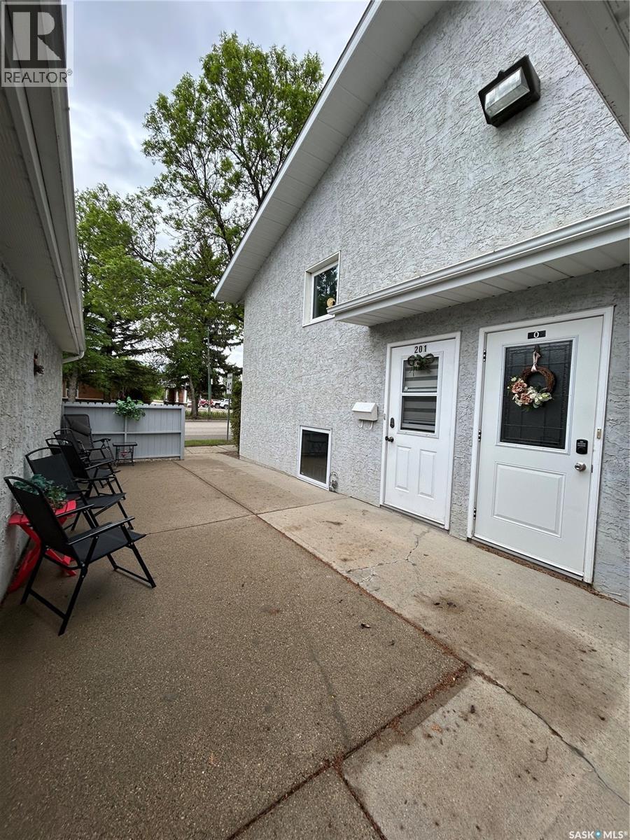 202 739 10th Street, Humboldt, Saskatchewan  S0K 2A0 - Photo 26 - SK037961