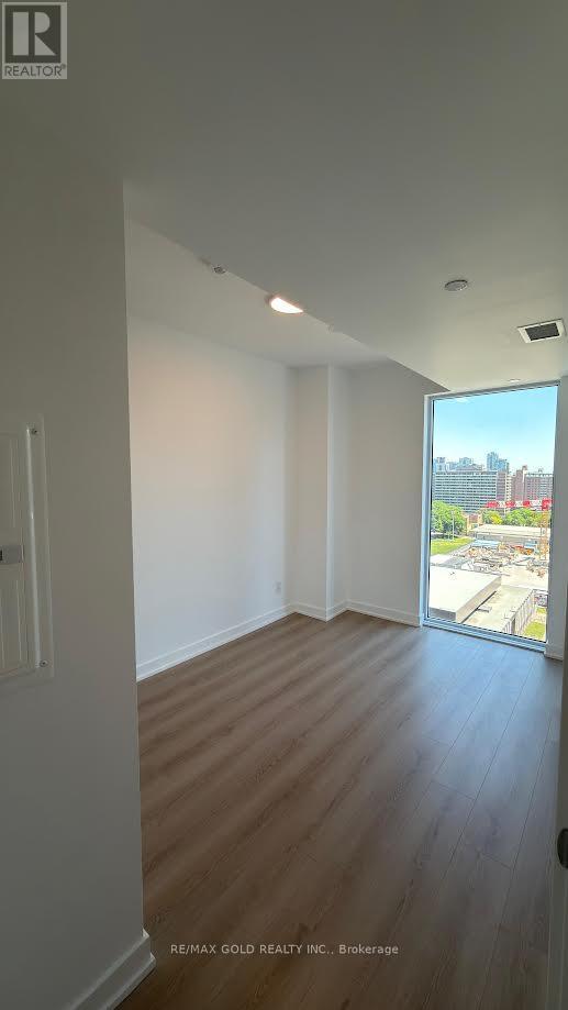1705 - 100 Queen Street E, Toronto, Ontario  M5C 0B5 - Photo 4 - C13235758