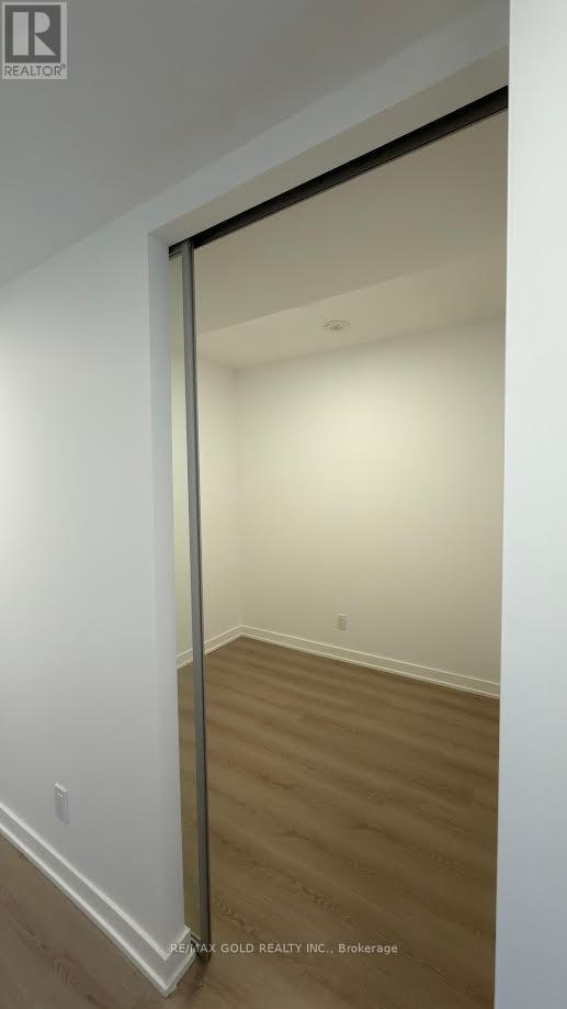 1705 - 100 Queen Street E, Toronto, Ontario  M5C 0B5 - Photo 5 - C13235758