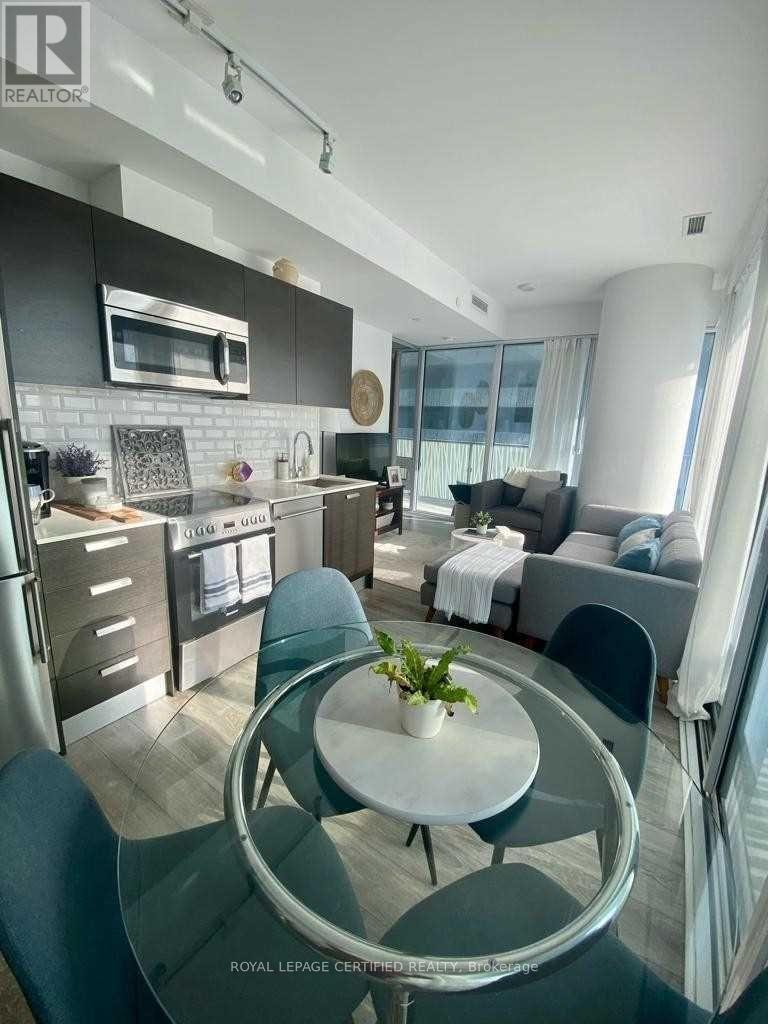 702 - 42 Charles Street, Toronto, Ontario  M4Y 1T4 - Photo 3 - C13235986