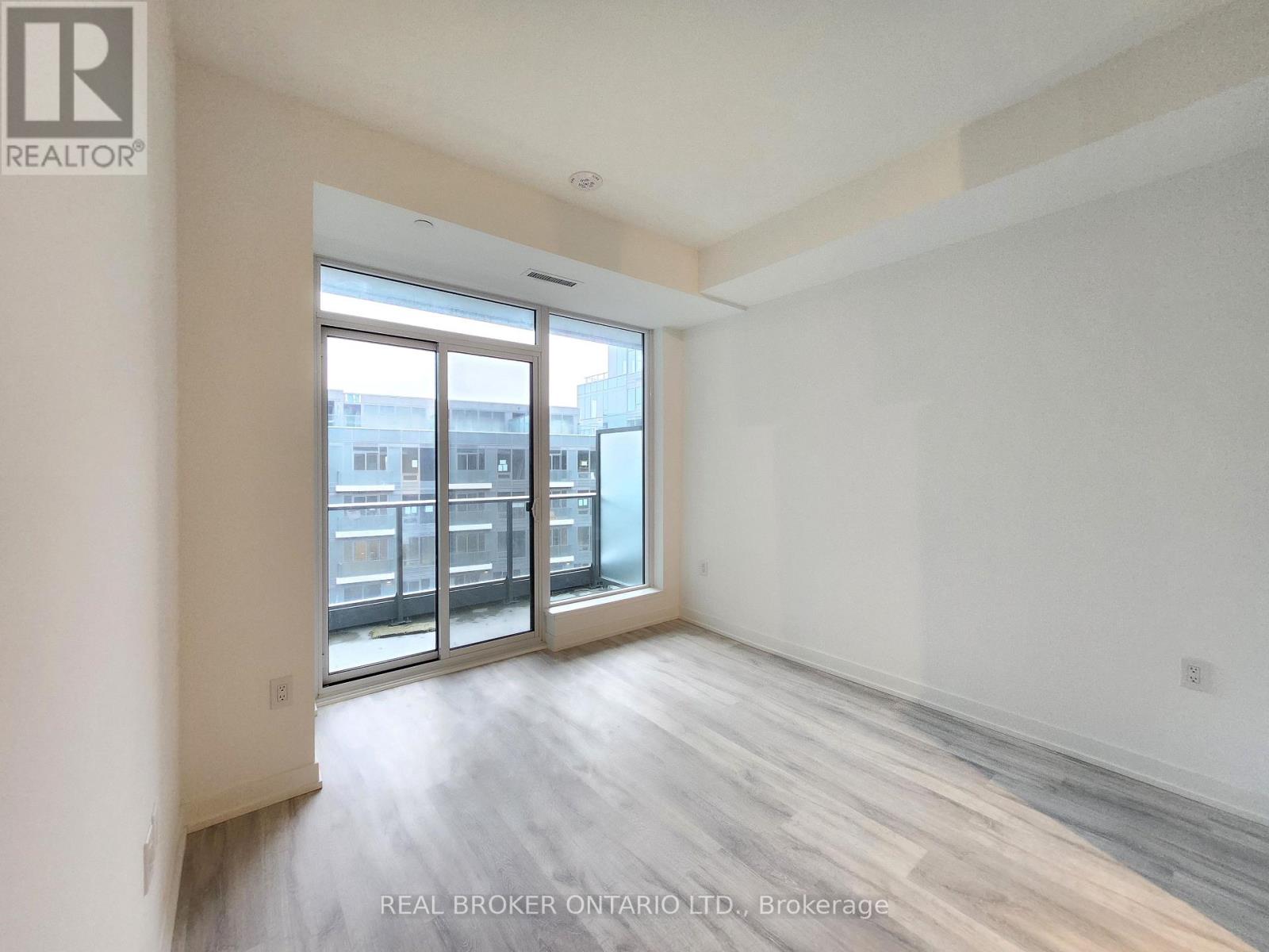 N625 - 7 Golden Lion Heights, Toronto, Ontario  M2M 4E7 - Photo 6 - C13236016