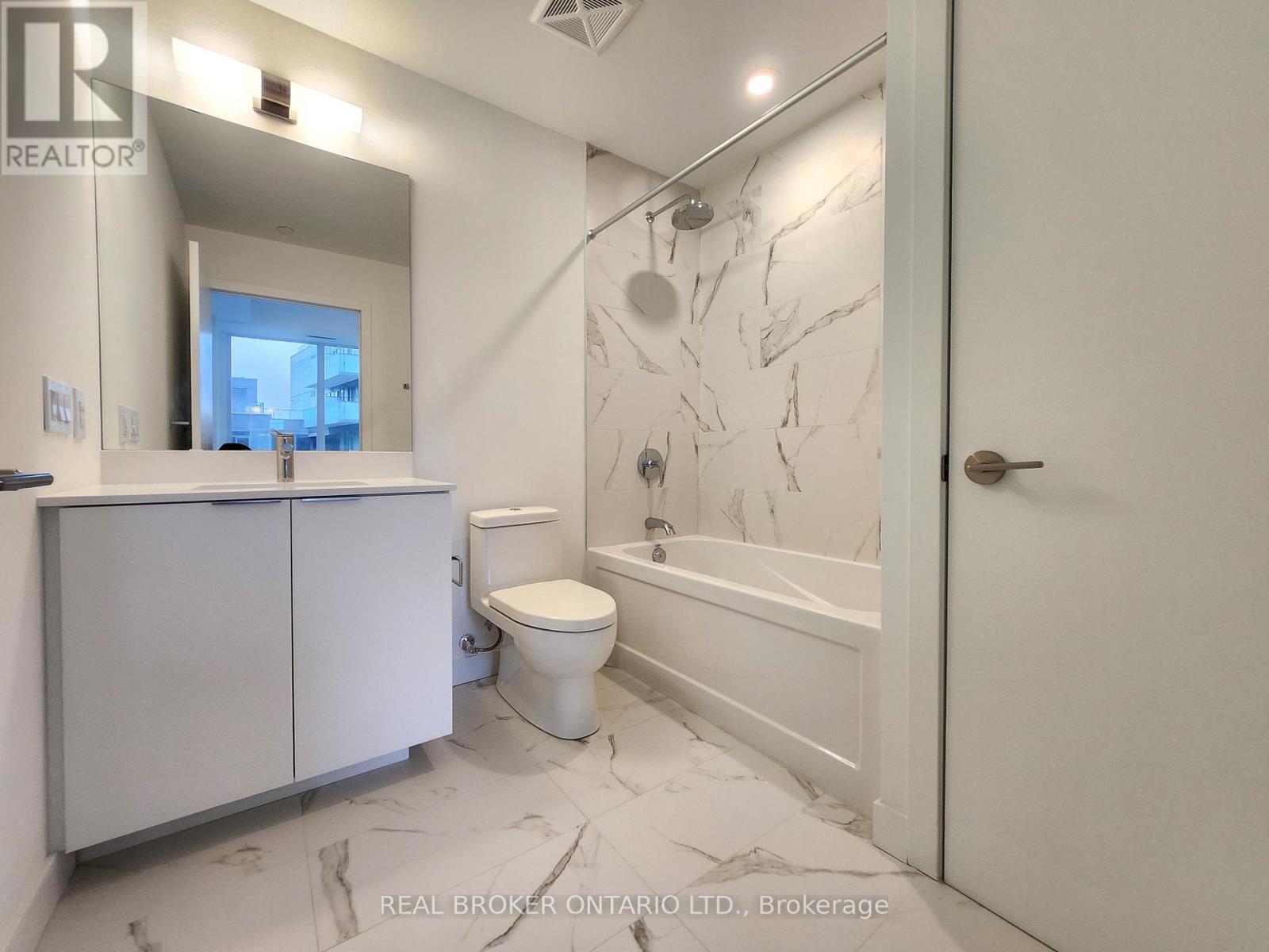 N625 - 7 Golden Lion Heights, Toronto, Ontario  M2M 4E7 - Photo 9 - C13236016