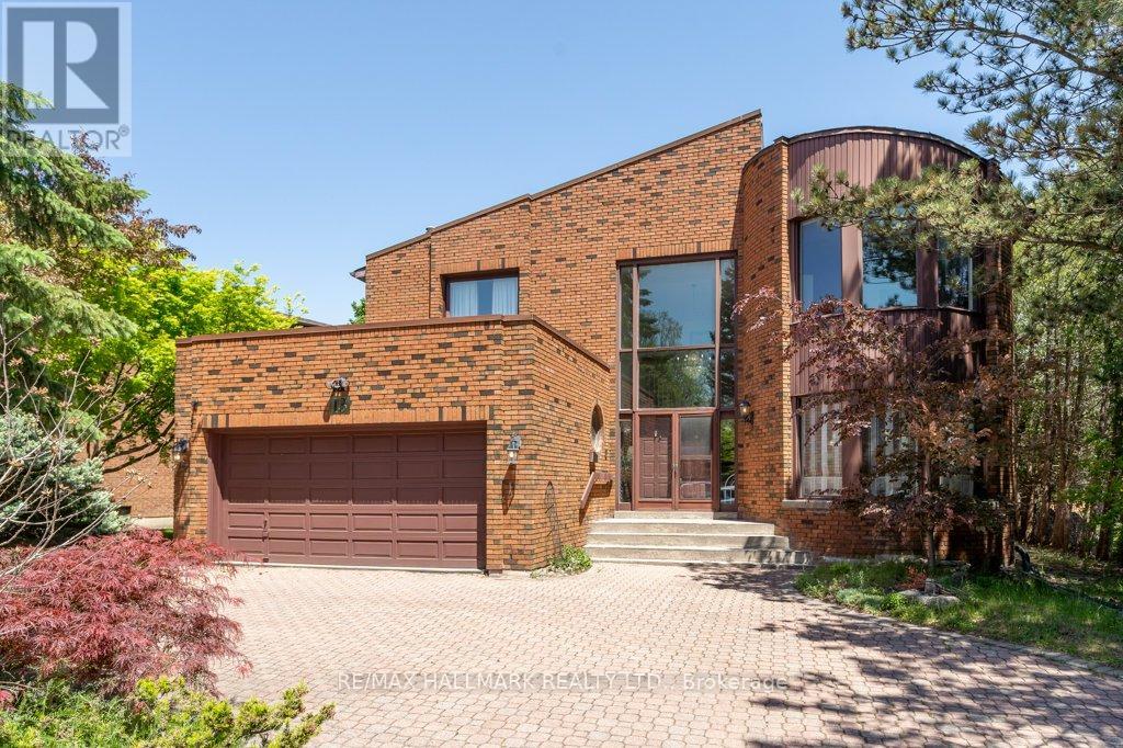 13 BALLYCONNOR COURT, Toronto, Ontario