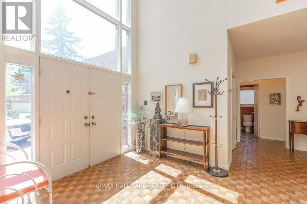 13 Ballyconnor Court, Toronto, Ontario  M2M 4C5 - Photo 12 - C13236036