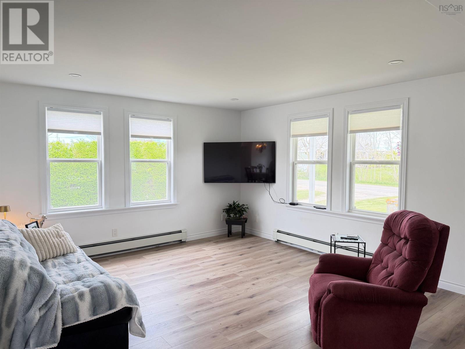 20 Jacquard Road, Lower Wedgeport, Nova Scotia  B0W 2P0 - Photo 10 - 202613142