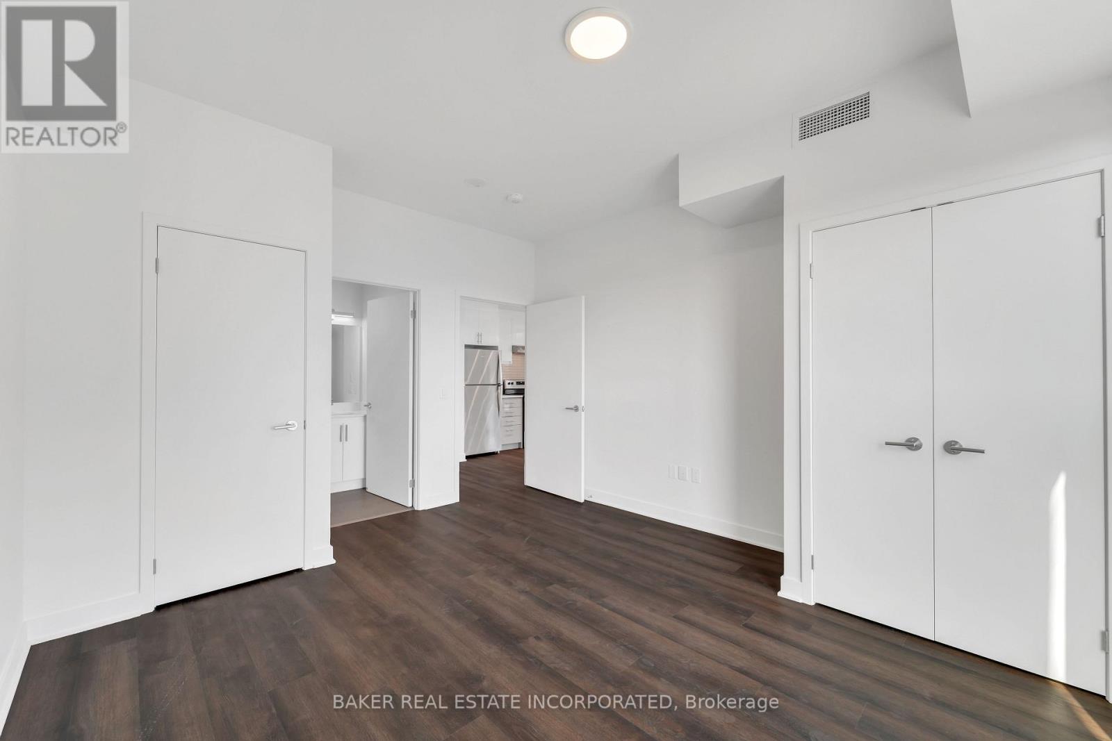 1407 - 3030 Pharmacy Avenue, Toronto, Ontario  M1W 2N7 - Photo 10 - E13235760