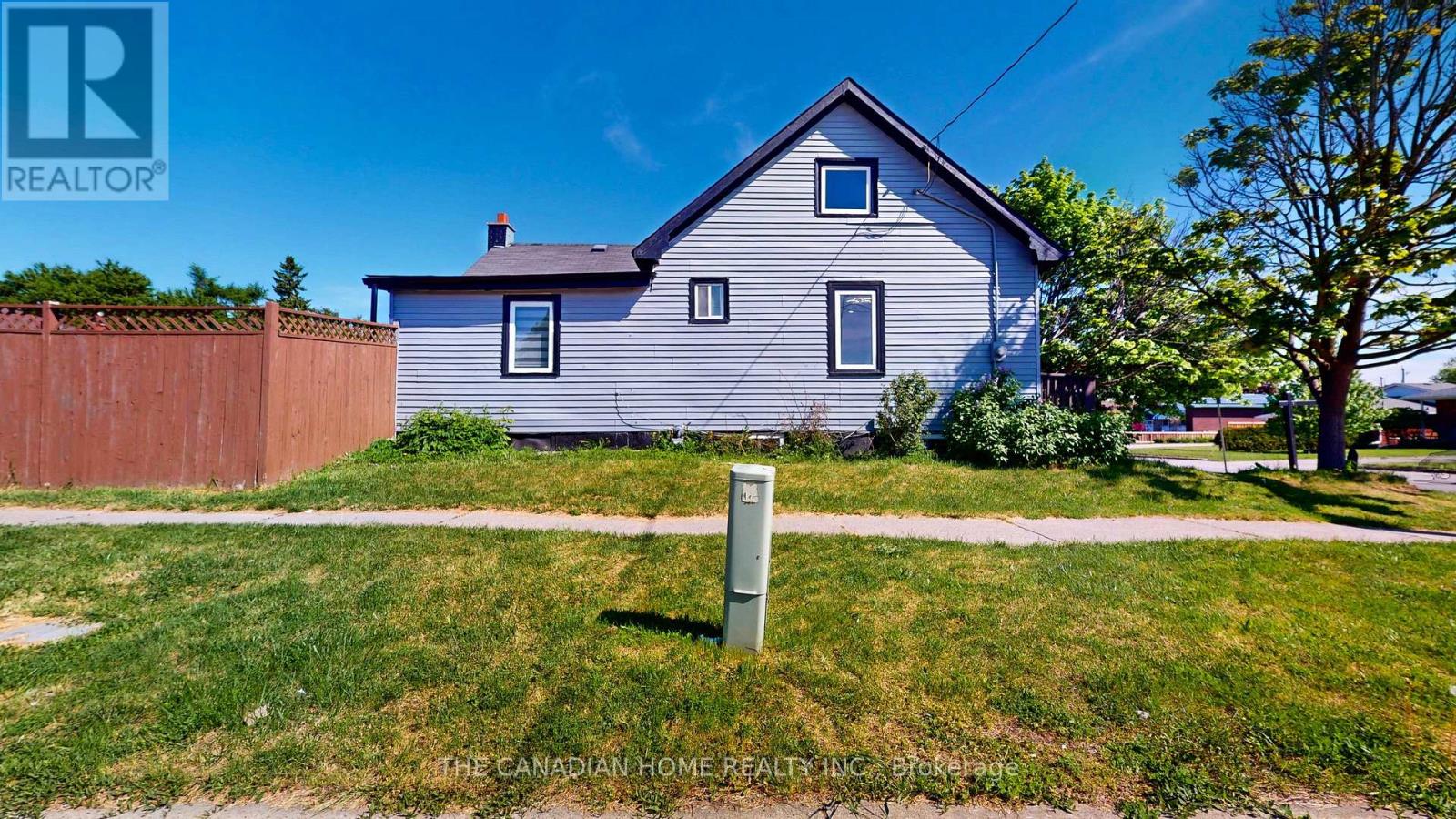 538 Wilson Road S, Oshawa, Ontario  L1H 6E2 - Photo 3 - E13235988