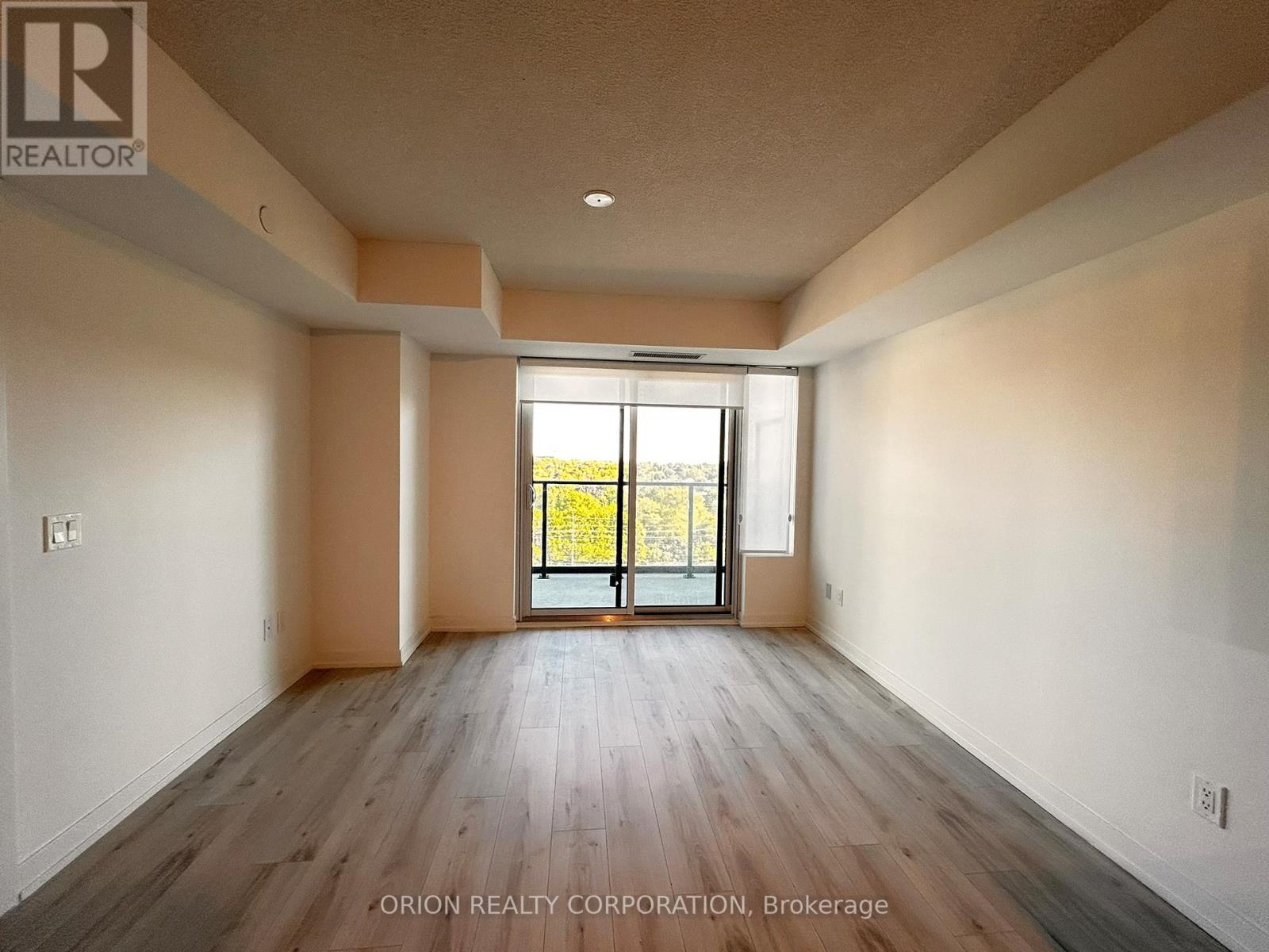 904 - 1435 Celebration Drive, Pickering, Ontario  L1W 0C4 - Photo 10 - E13236070