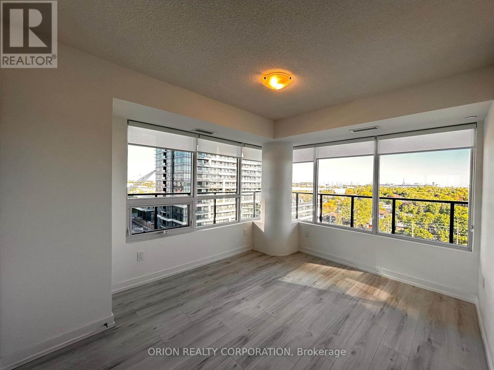 904 - 1435 Celebration Drive, Pickering, Ontario  L1W 0C4 - Photo 12 - E13236070
