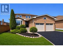 43 FALSTAFF CRESCENT, Whitby, Ontario