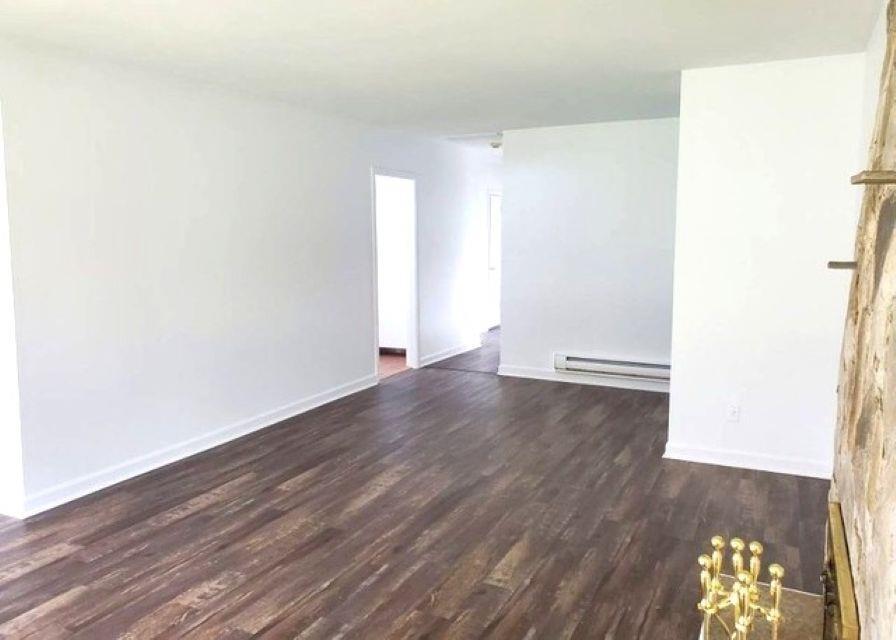 11044 Oriole Drive, Surrey, British Columbia  V3R 5A6 - Photo 7 - R3130998