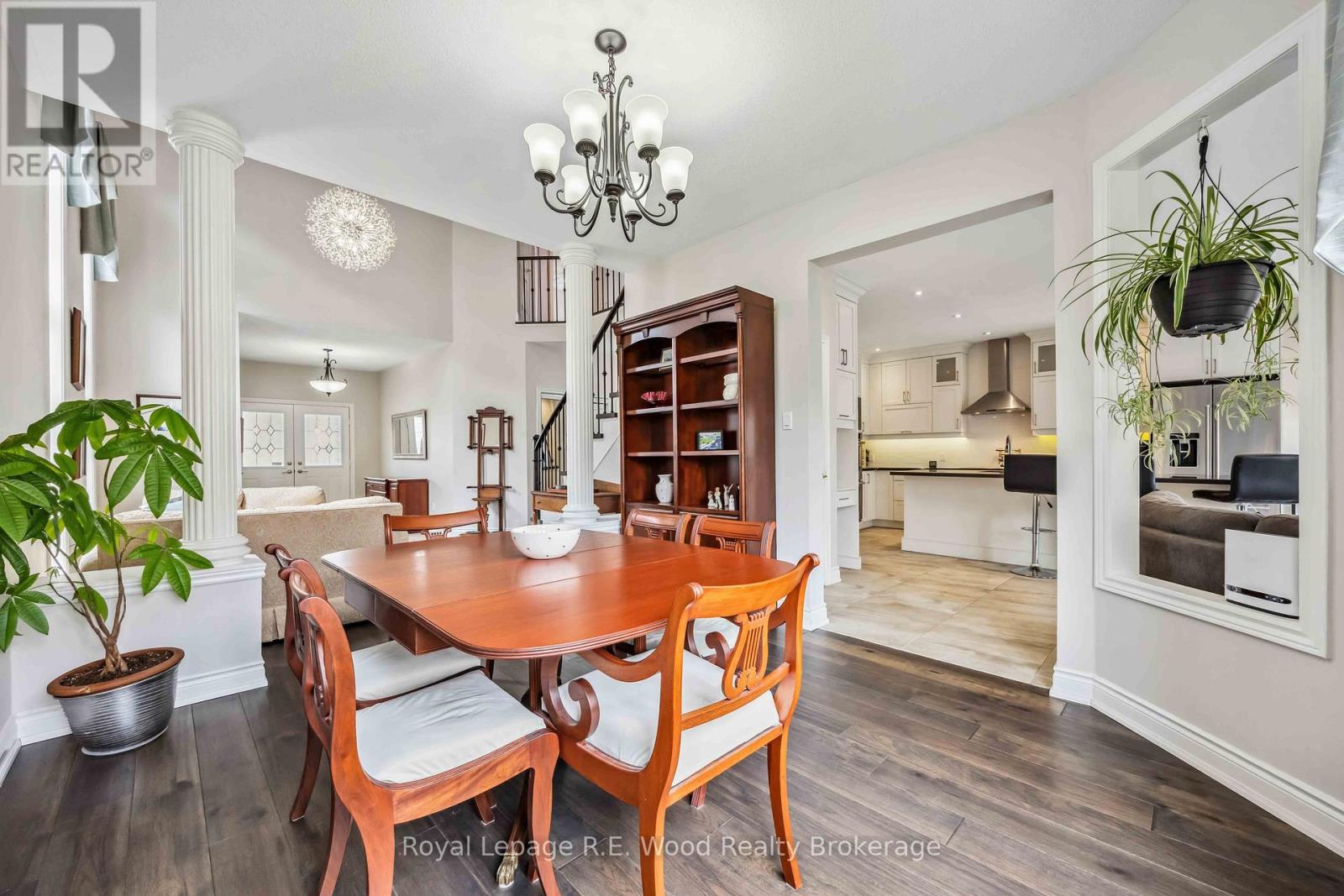 3 Lorwood Court, Richmond Hill, Ontario  L4E 3W3 - Photo 12 - N12952378