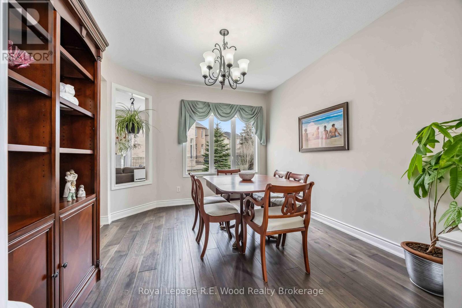 3 Lorwood Court, Richmond Hill, Ontario  L4E 3W3 - Photo 11 - N12952378