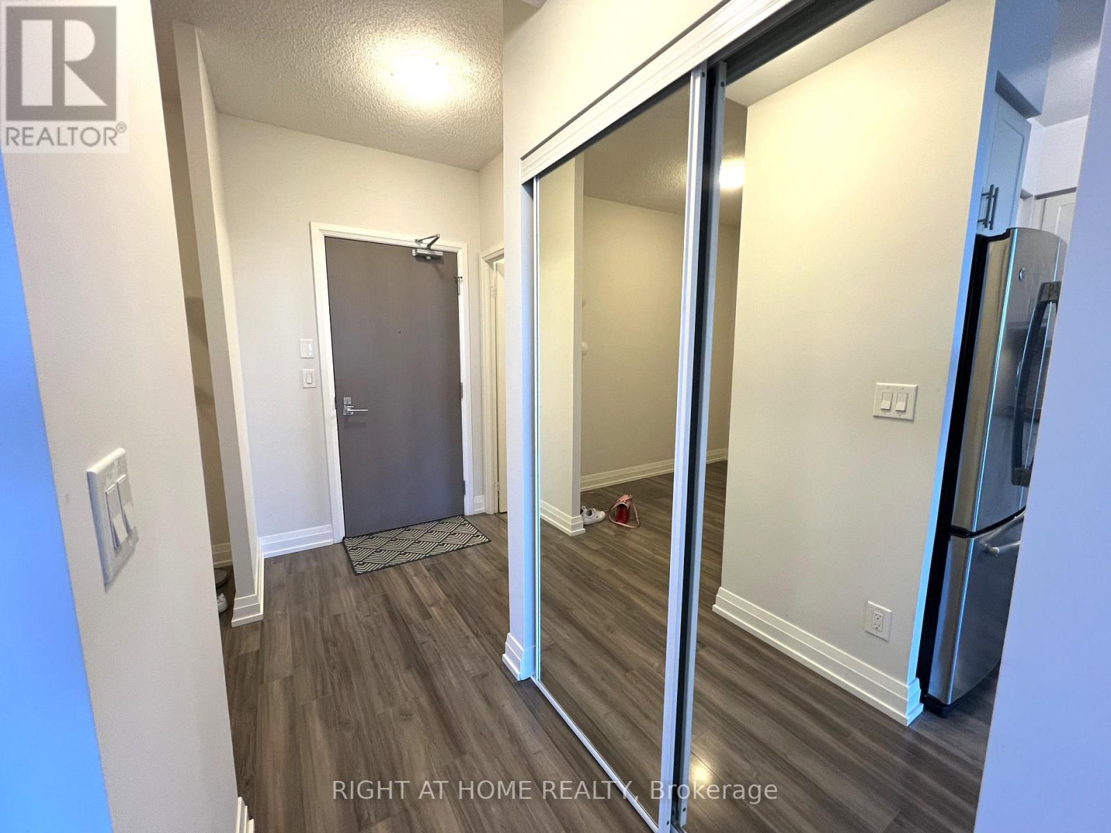 705 - 7165 Yonge Street, Markham, Ontario  L3T 0C9 - Photo 5 - N13235782