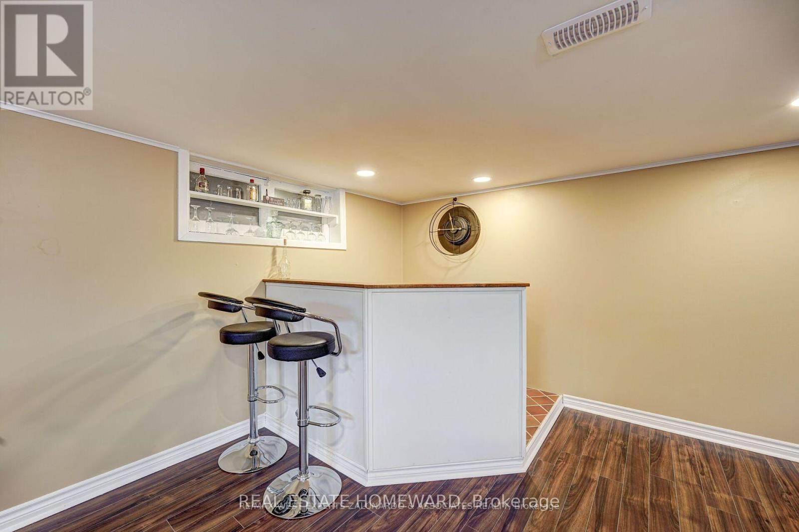 Lower - 77 Toronto Street, Bradford West Gwillimbury, Ontario  L3Z 1N7 - Photo 8 - N13235912