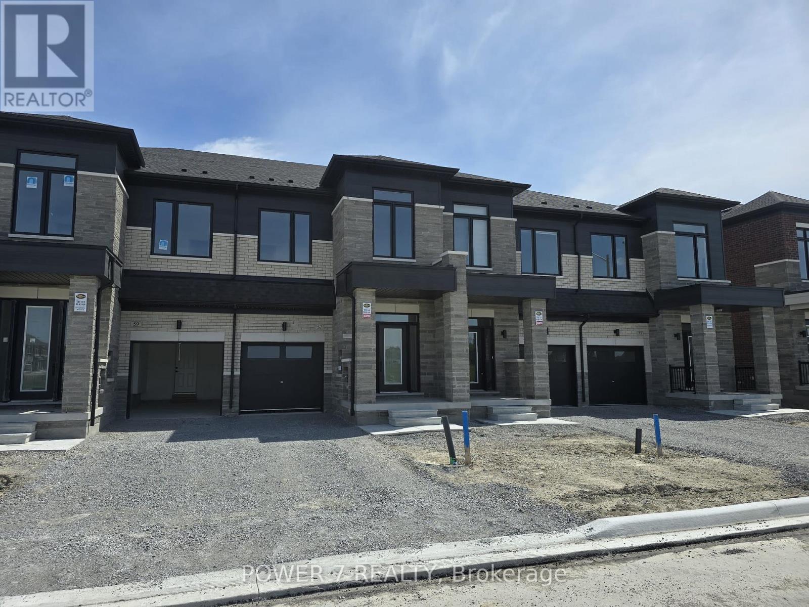 57 Sandels Avenue, Richmond Hill, Ontario  L4S 0R6 - Photo 2 - N13236020