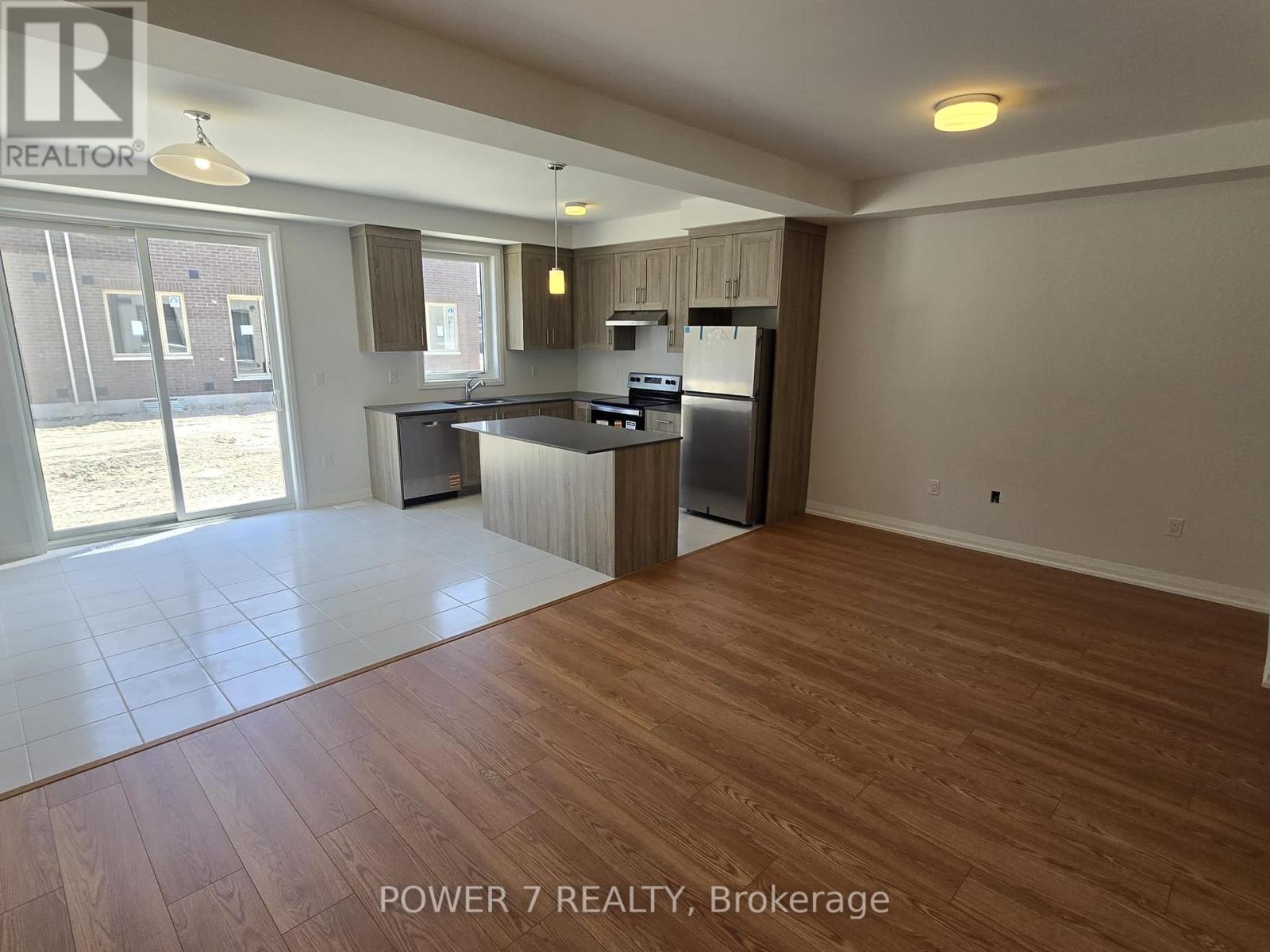 57 Sandels Avenue, Richmond Hill, Ontario  L4S 0R6 - Photo 8 - N13236020