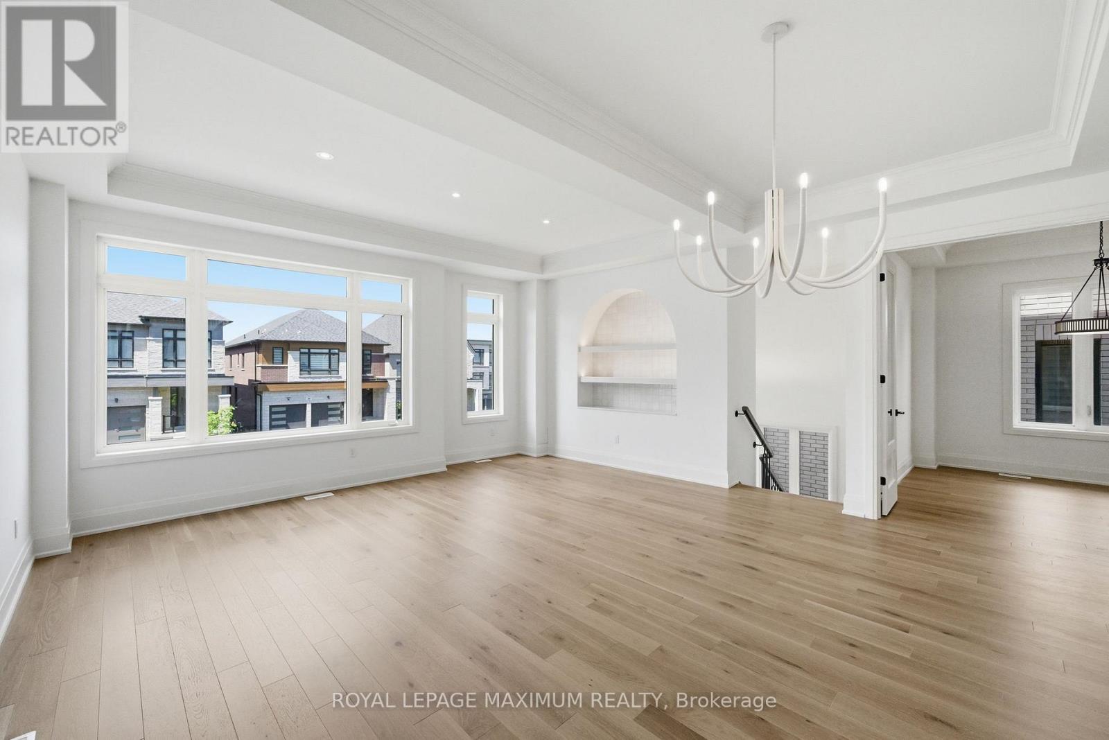 19 Donsgrove Court, Vaughan, Ontario  L4J 9A1 - Photo 6 - N13236072