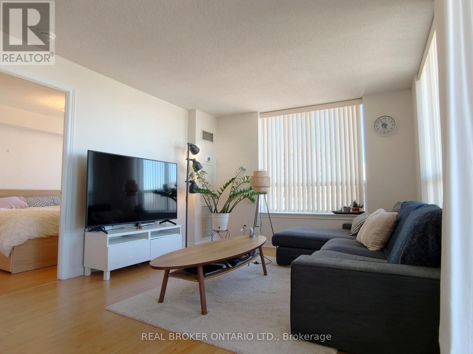 702 - 51 Times Avenue, Markham, Ontario  L3T 7X7 - Photo 4 - N13236132