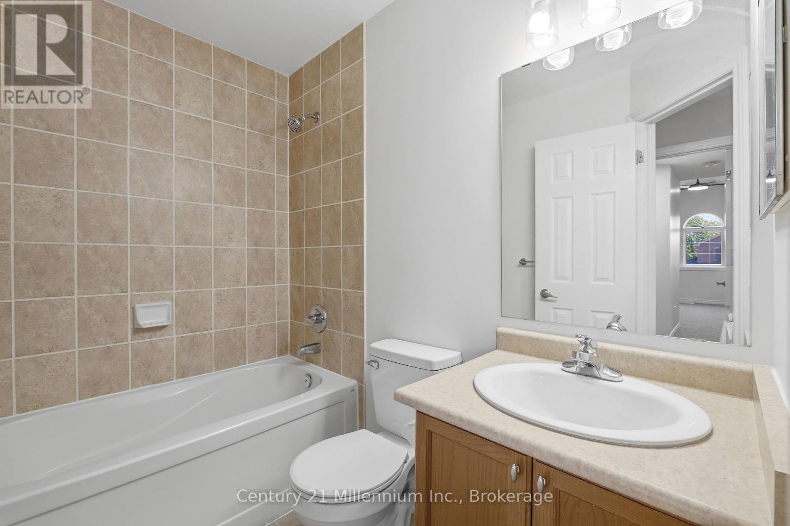 25 William Paddison Drive, Barrie (Georgian Drive), Ontario  L4M 0G3 - Photo 23 - S13235344