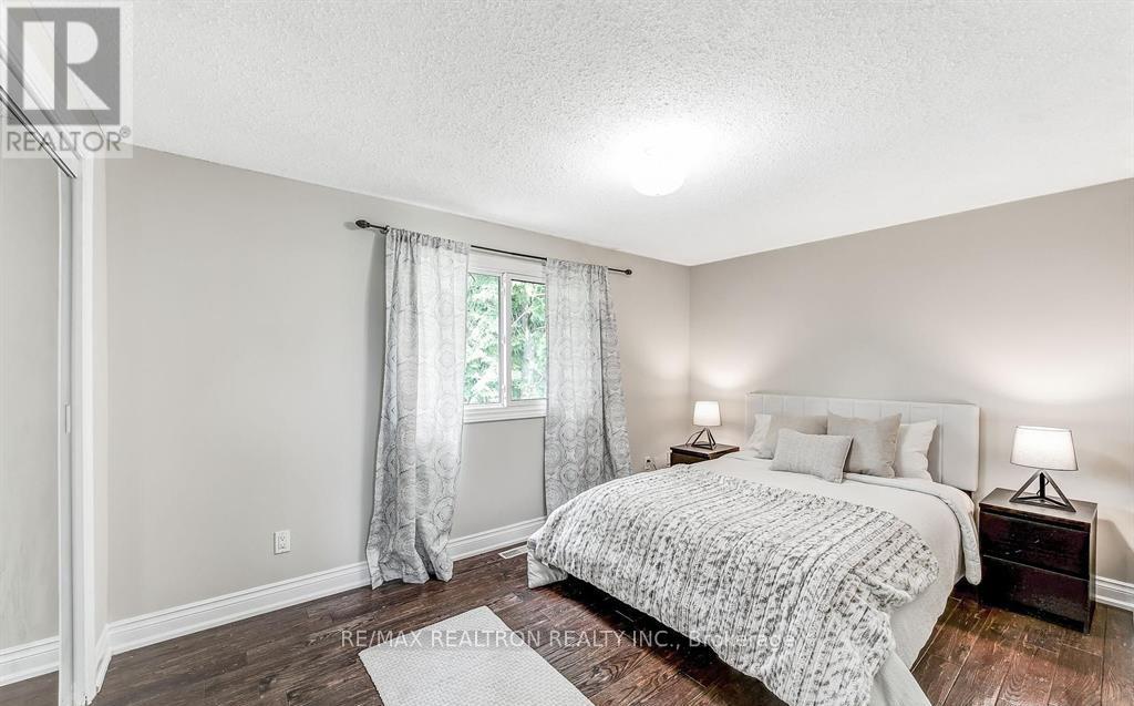 14 Chippawa Court, Barrie, Ontario  L4M 5N8 - Photo 27 - S13236054