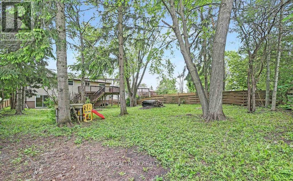 14 Chippawa Court, Barrie, Ontario  L4M 5N8 - Photo 39 - S13236054