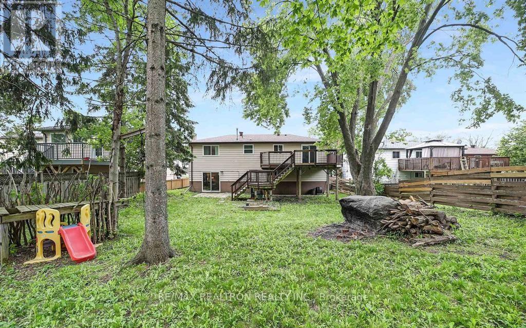 14 Chippawa Court, Barrie, Ontario  L4M 5N8 - Photo 40 - S13236054
