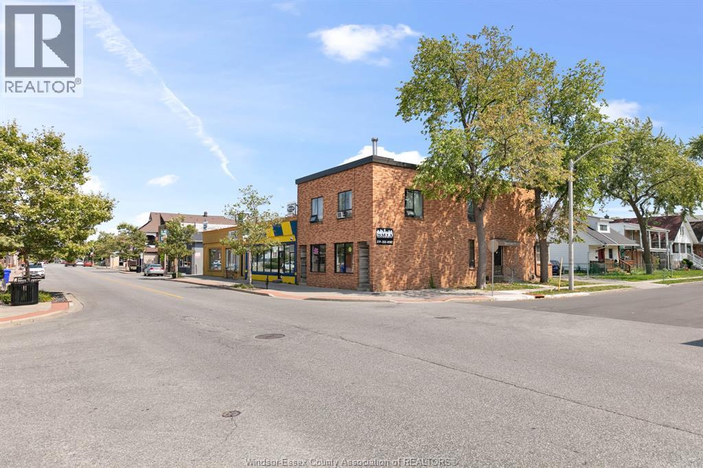 1101 Erie Street East, Windsor, Ontario  N9A 3Z4 - Photo 2 - 26013029