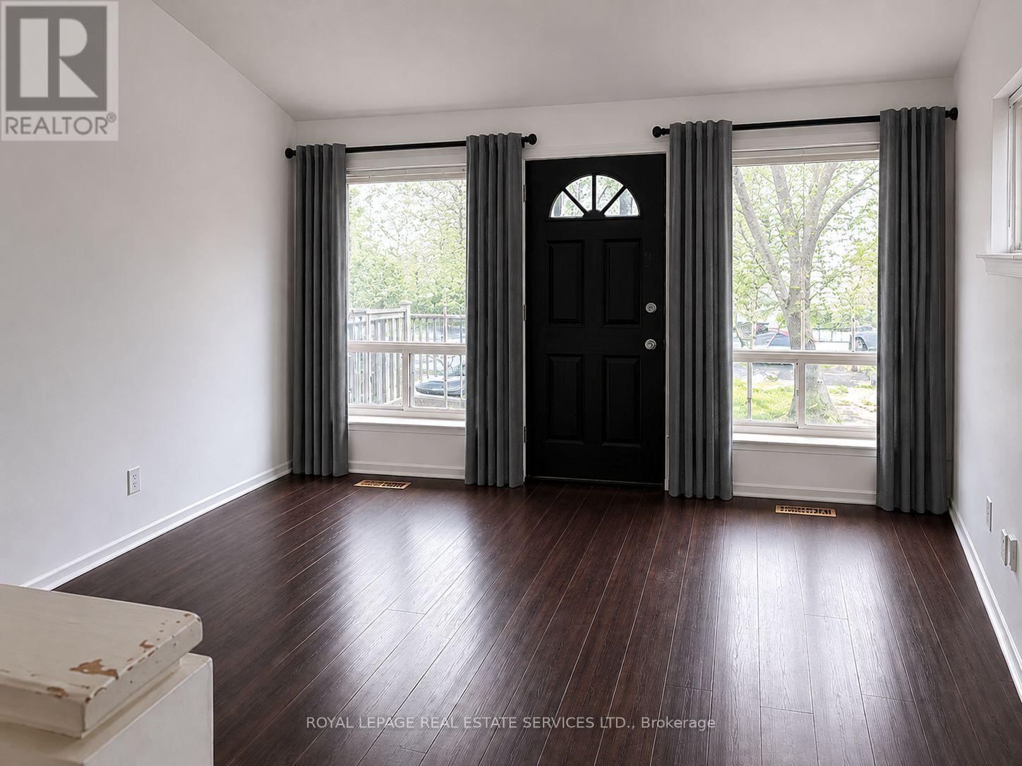 150 - 254 John Garland Boulevard, Toronto, Ontario  M9V 1N8 - Photo 2 - W13235764