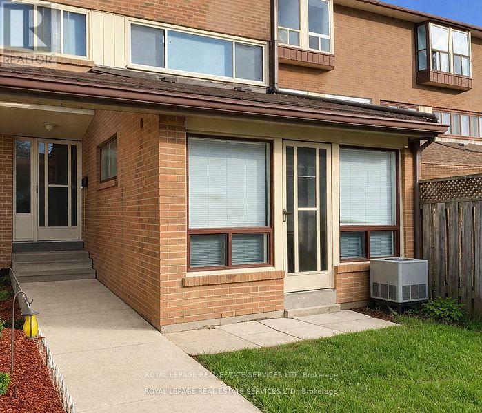 150 - 254 John Garland Boulevard, Toronto, Ontario  M9V 1N8 - Photo 3 - W13235764