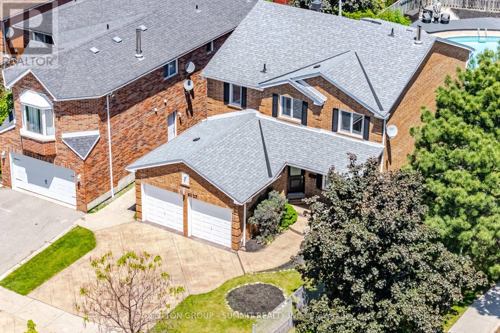 4127 Colonial Drive, Mississauga, Ontario  L5L 4E8 - Photo 4 - W13235914