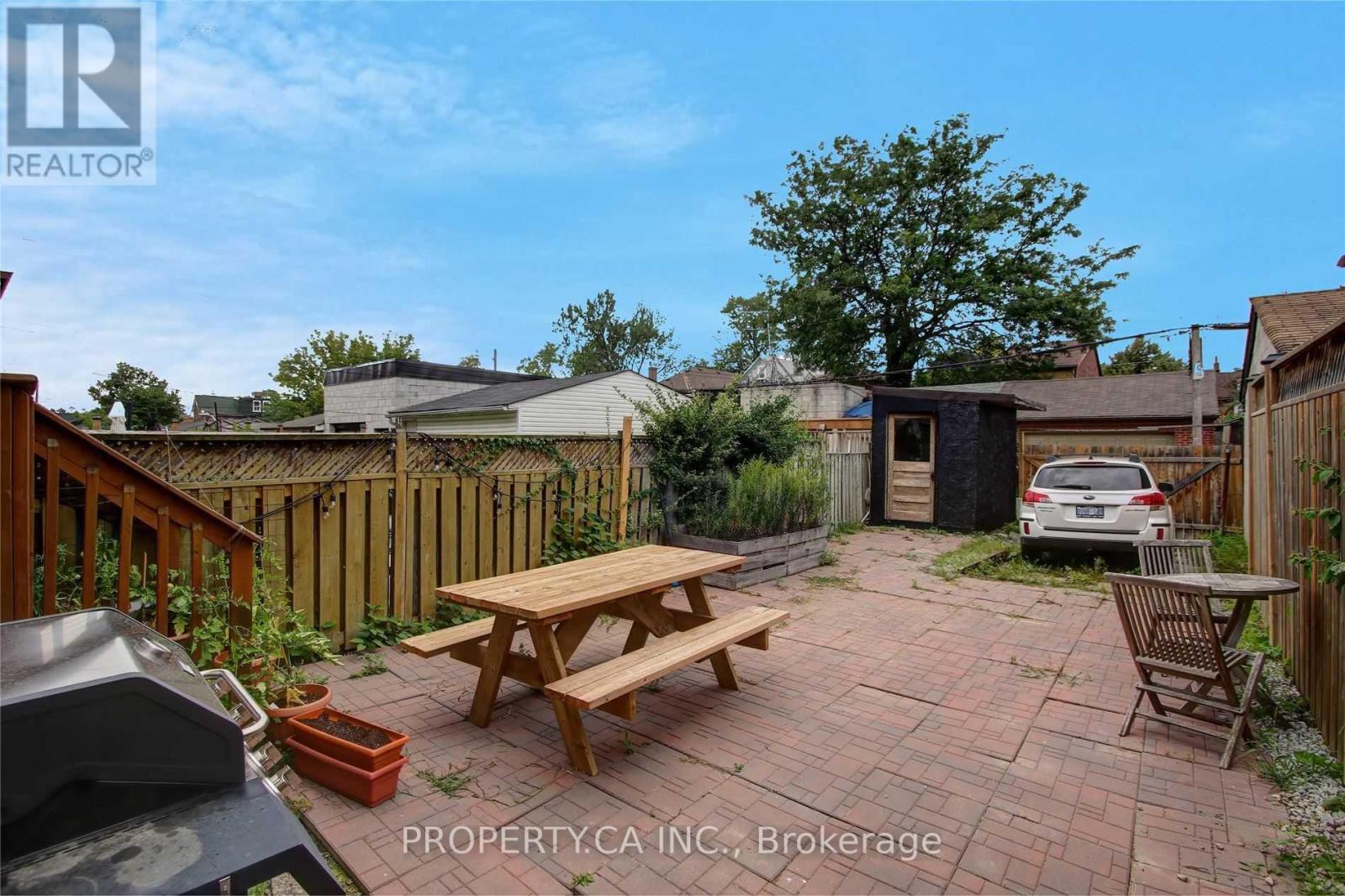 Lower - 1012 Ossington Avenue, Toronto, Ontario  M6G 3V6 - Photo 16 - W13235944