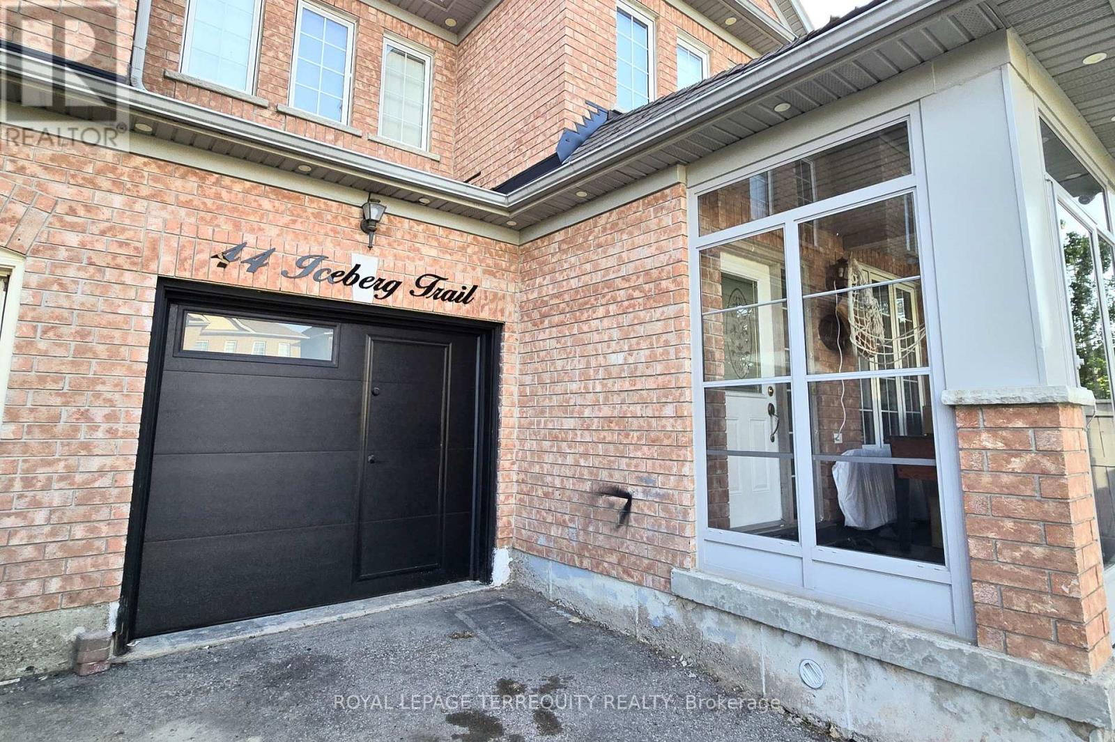 44 Iceberg Trail, Brampton, Ontario  L6R 0J7 - Photo 4 - W13235976