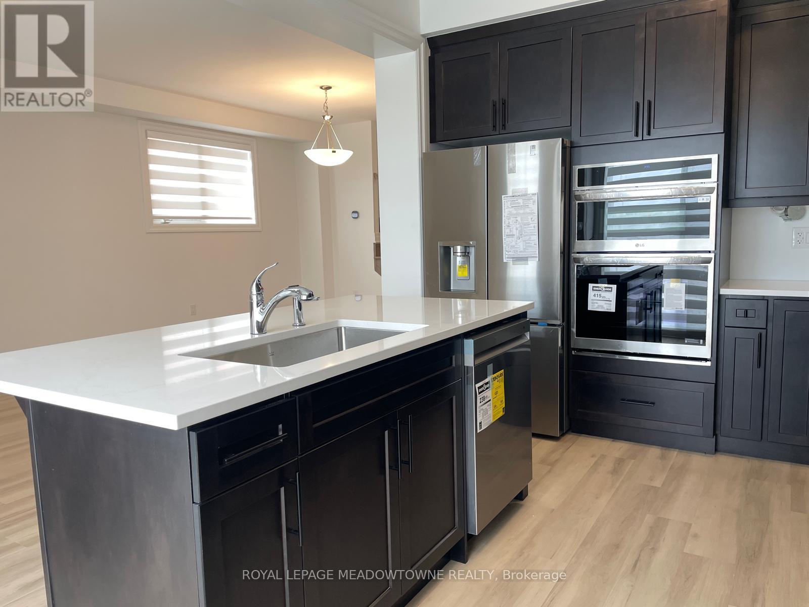 1163 Stirling Todd Terrace, Milton, Ontario  L9E 2E2 - Photo 11 - W13236122