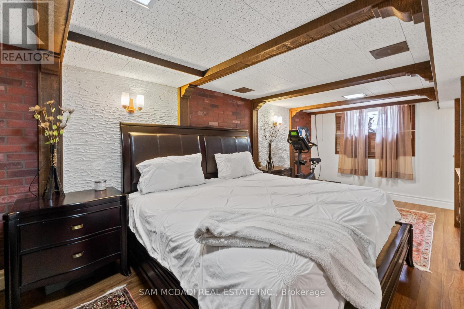 57 Westglen Crescent, Toronto, Ontario M9B 4R2 - Photo 16 - W13236126