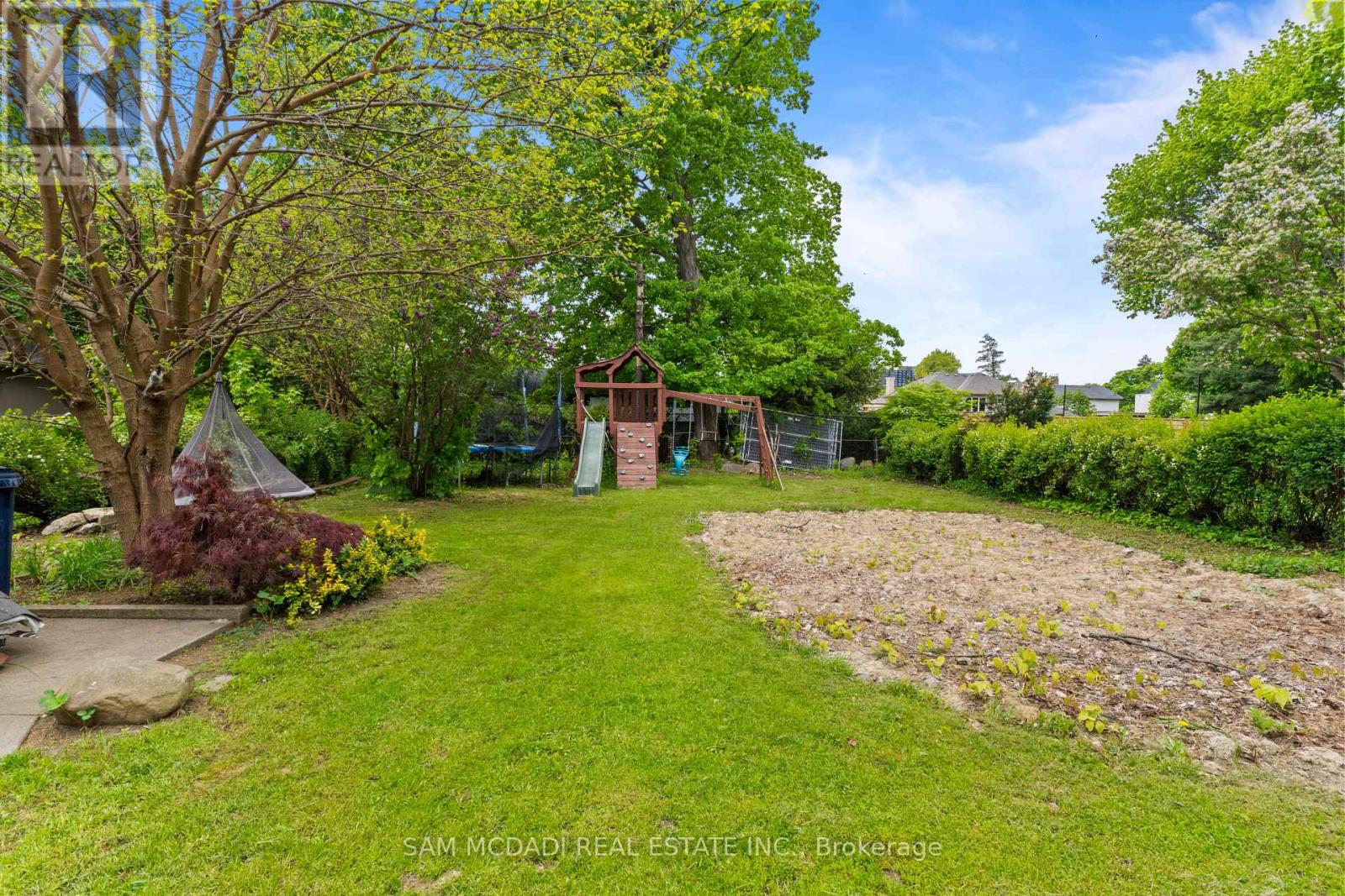 57 Westglen Crescent, Toronto, Ontario M9B 4R2 - Photo 29 - W13236126