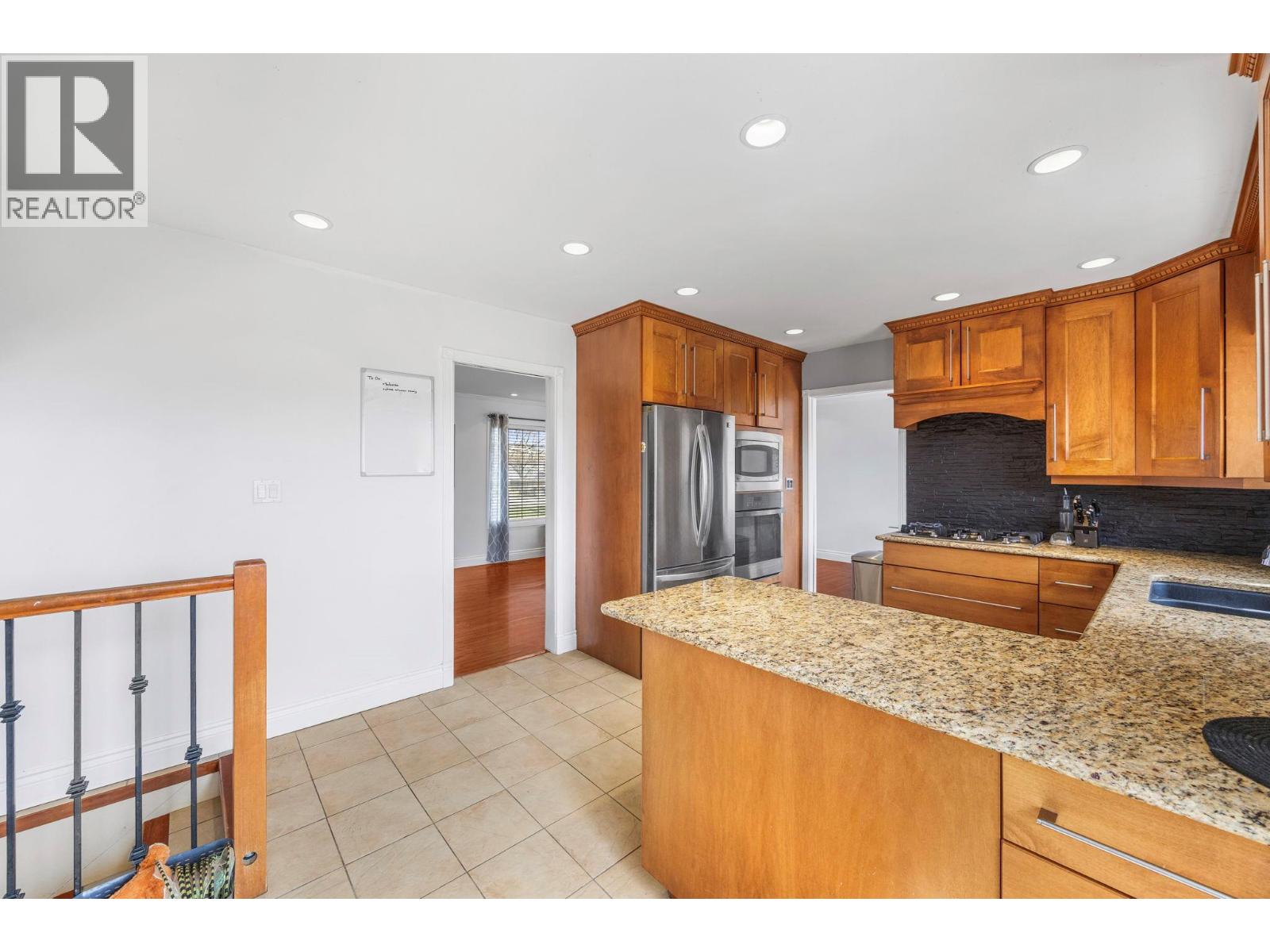 2545 Crestview Road West Kelowna Photo 14