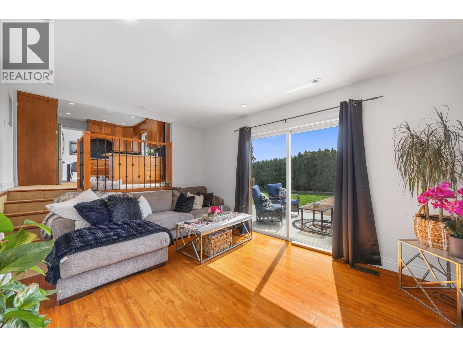 2545 Crestview Road West Kelowna Photo 27