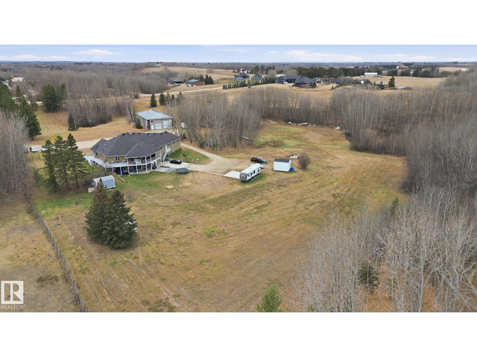 2012 Parkland Dr, Rural Parkland County, Alberta  T7Y 2S1 - Photo 4 - E4465129