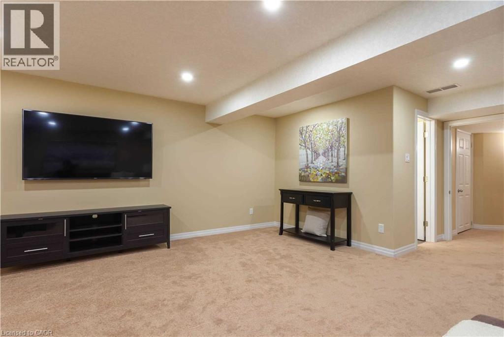 523 Windflower Crescent, Kitchener, Ontario N2E 3T2 - Photo 20 - 40836310