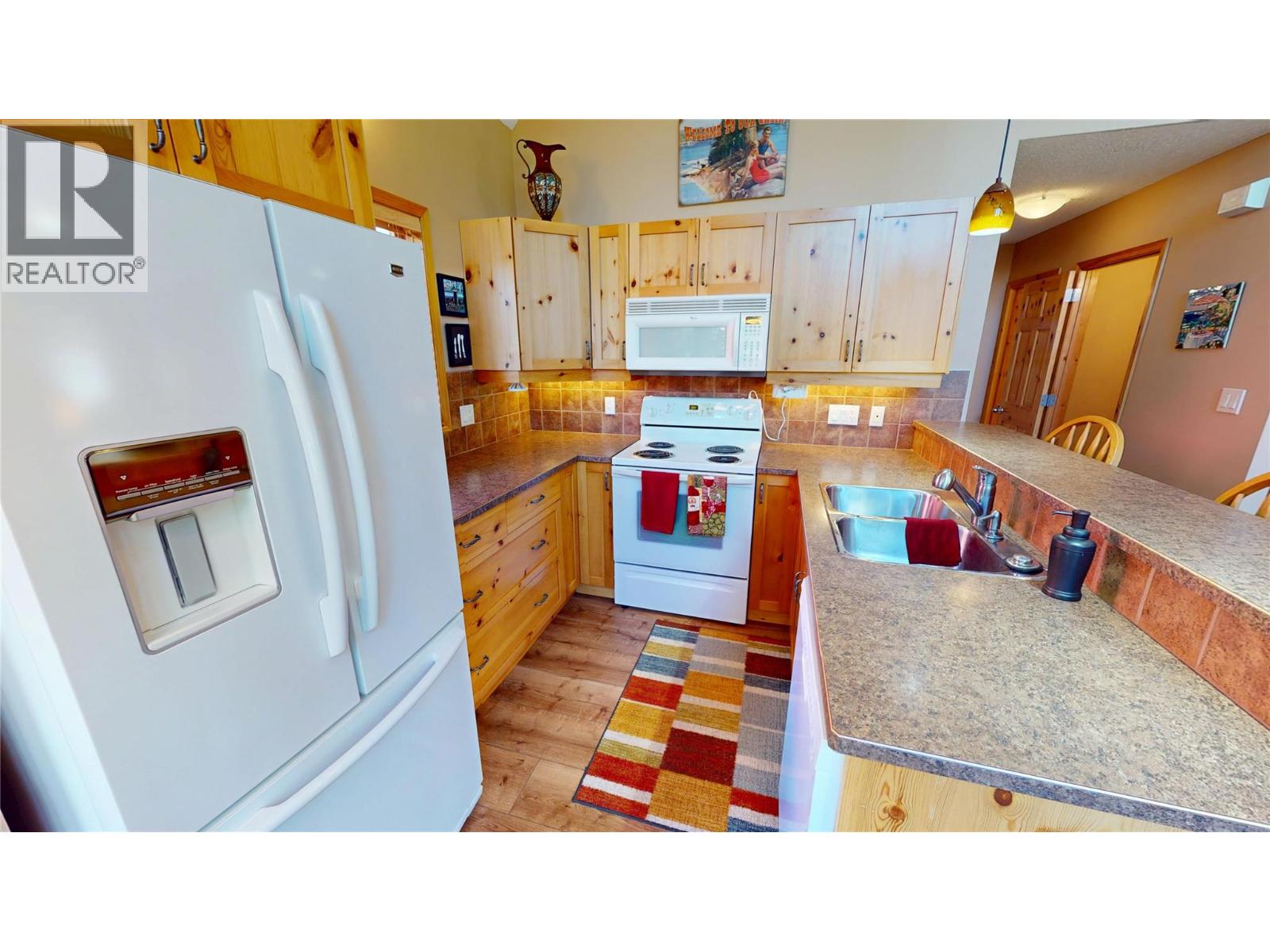 7490 Pine Cone Lane Radium Hot Springs Photo 6 7490 Pine Cone Lane Radium Hot Springs Photo 6