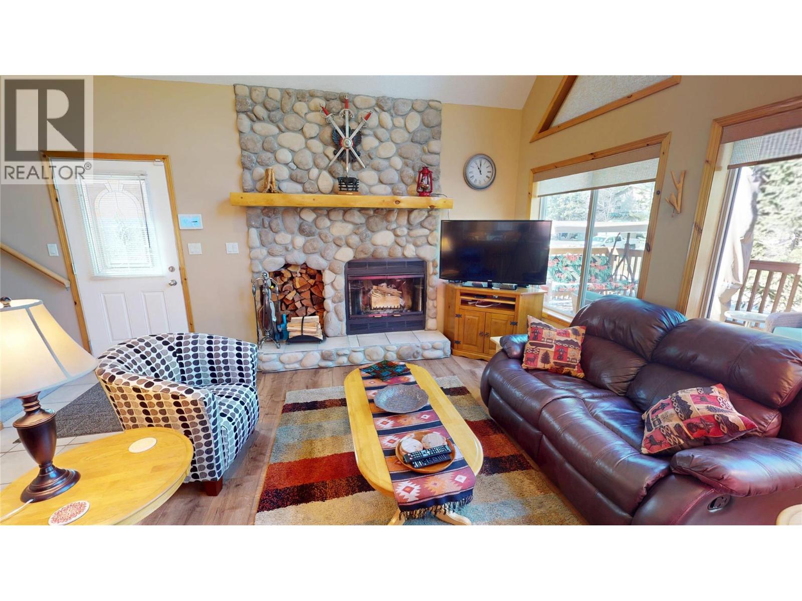 7490 Pine Cone Lane Radium Hot Springs Photo 11 7490 Pine Cone Lane Radium Hot Springs Photo 11