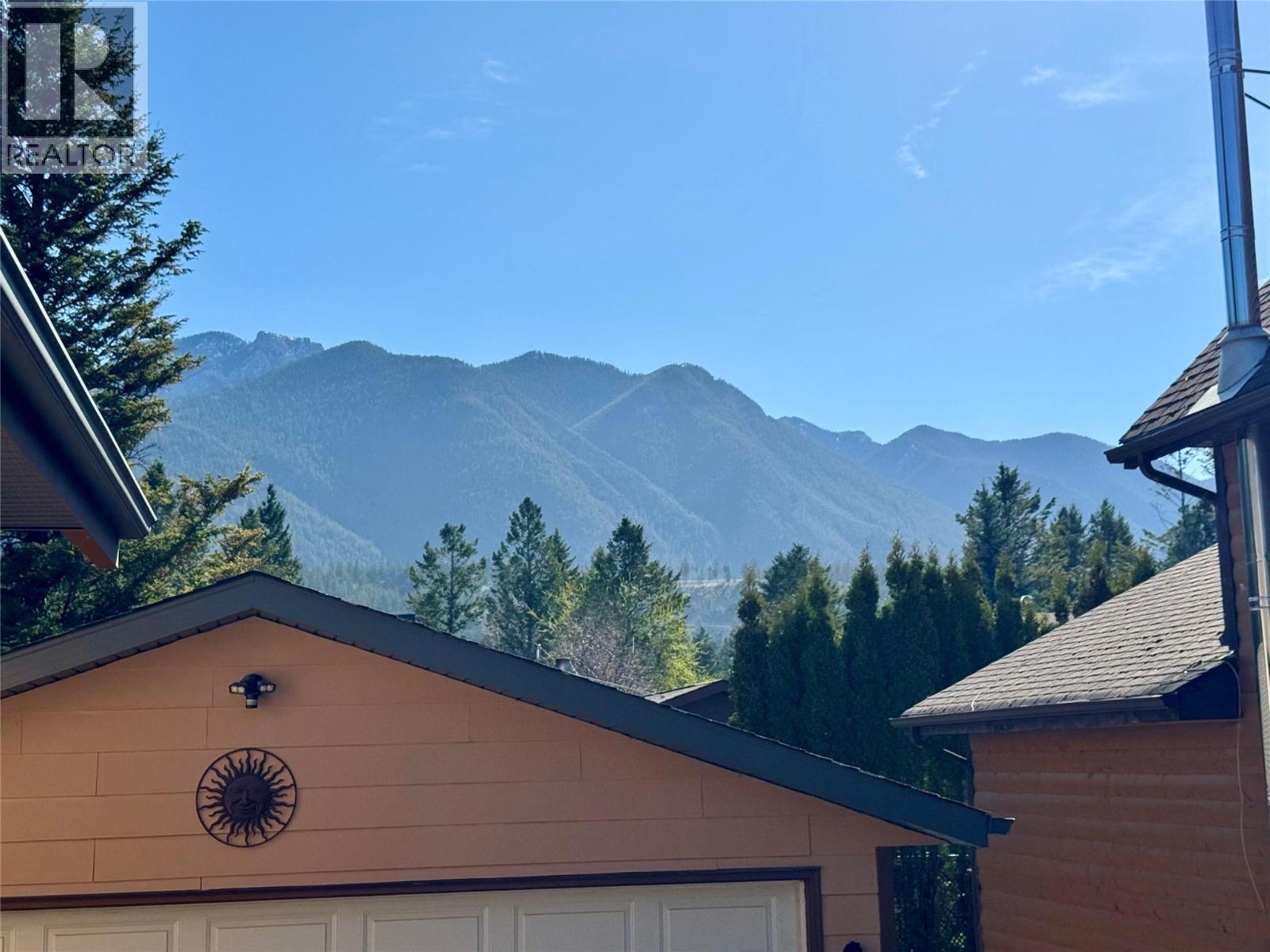 7490 Pine Cone Lane Radium Hot Springs Photo 40 7490 Pine Cone Lane Radium Hot Springs Photo 40