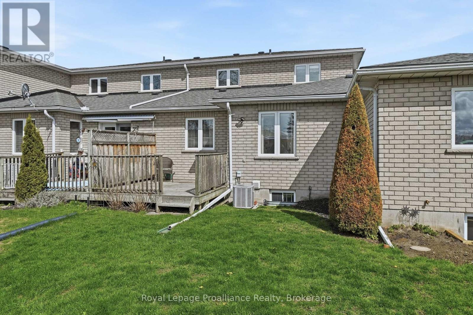 Lorem Ipsum Dolor, Belleville, Ontario  K8N  - Photo 33 - DEMO29848826