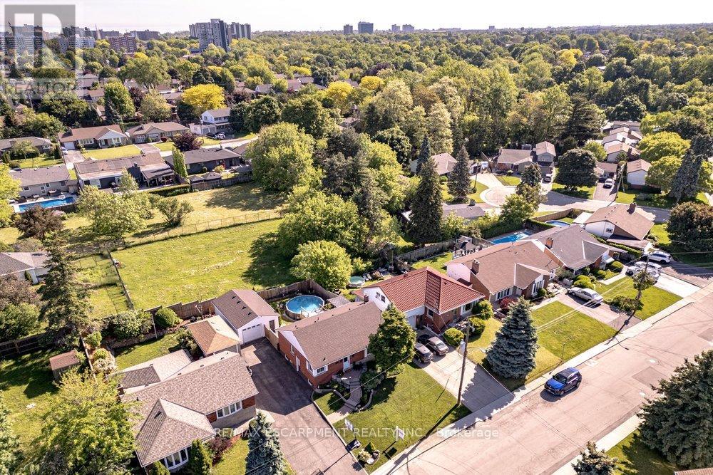 15 Faircourt Drive, Hamilton, Ontario  L8G 2J4 - Photo 26 - X13235894