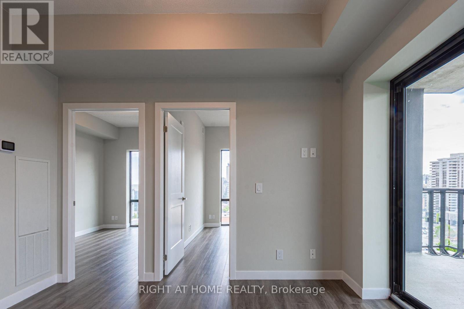 1014 - 15 Queen Street S, Hamilton, Ontario  L8P 3R4 - Photo 13 - X13235956