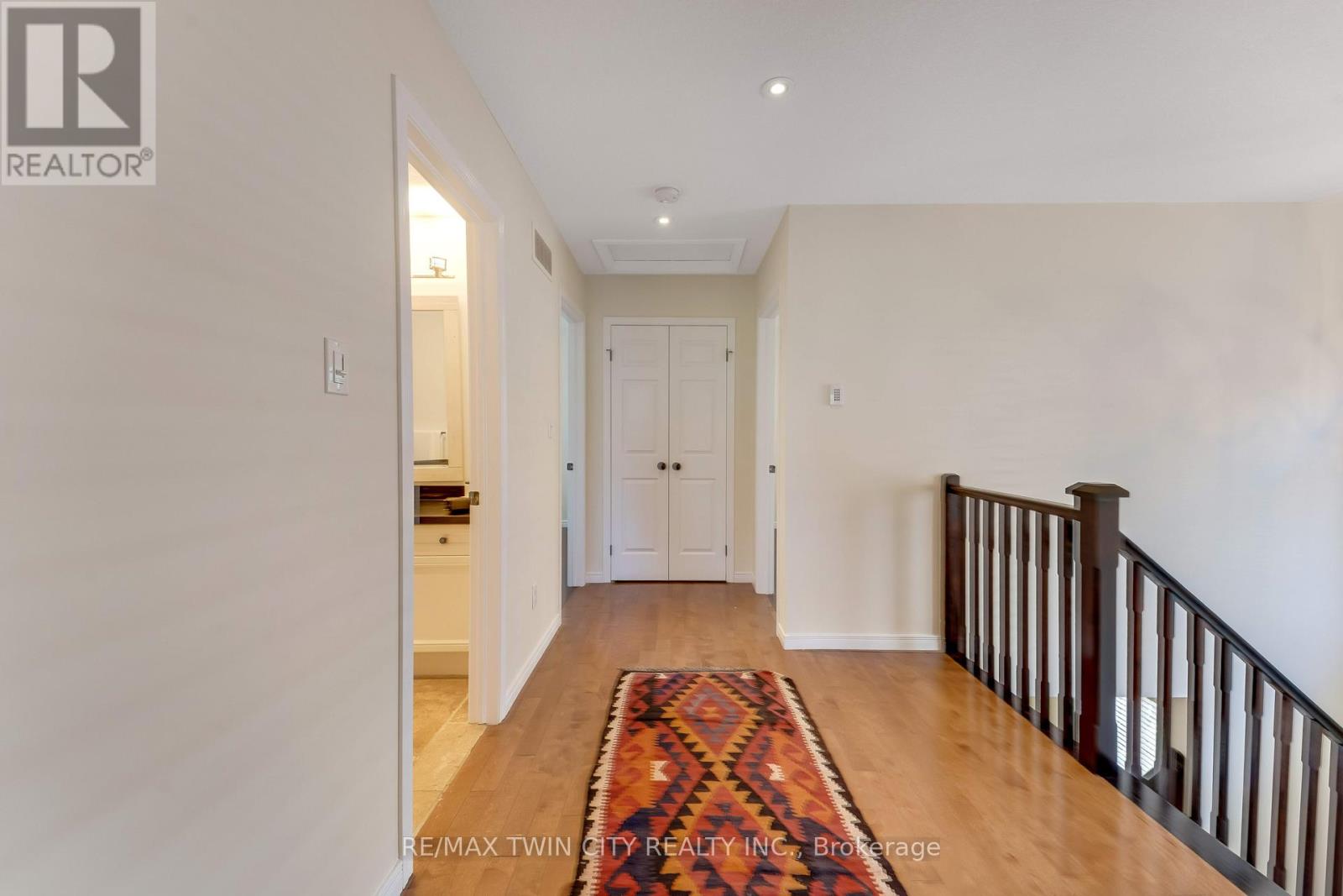 31 Parkvale Drive, Kitchener, Ontario  N2R 1Z5 - Photo 25 - X13235978