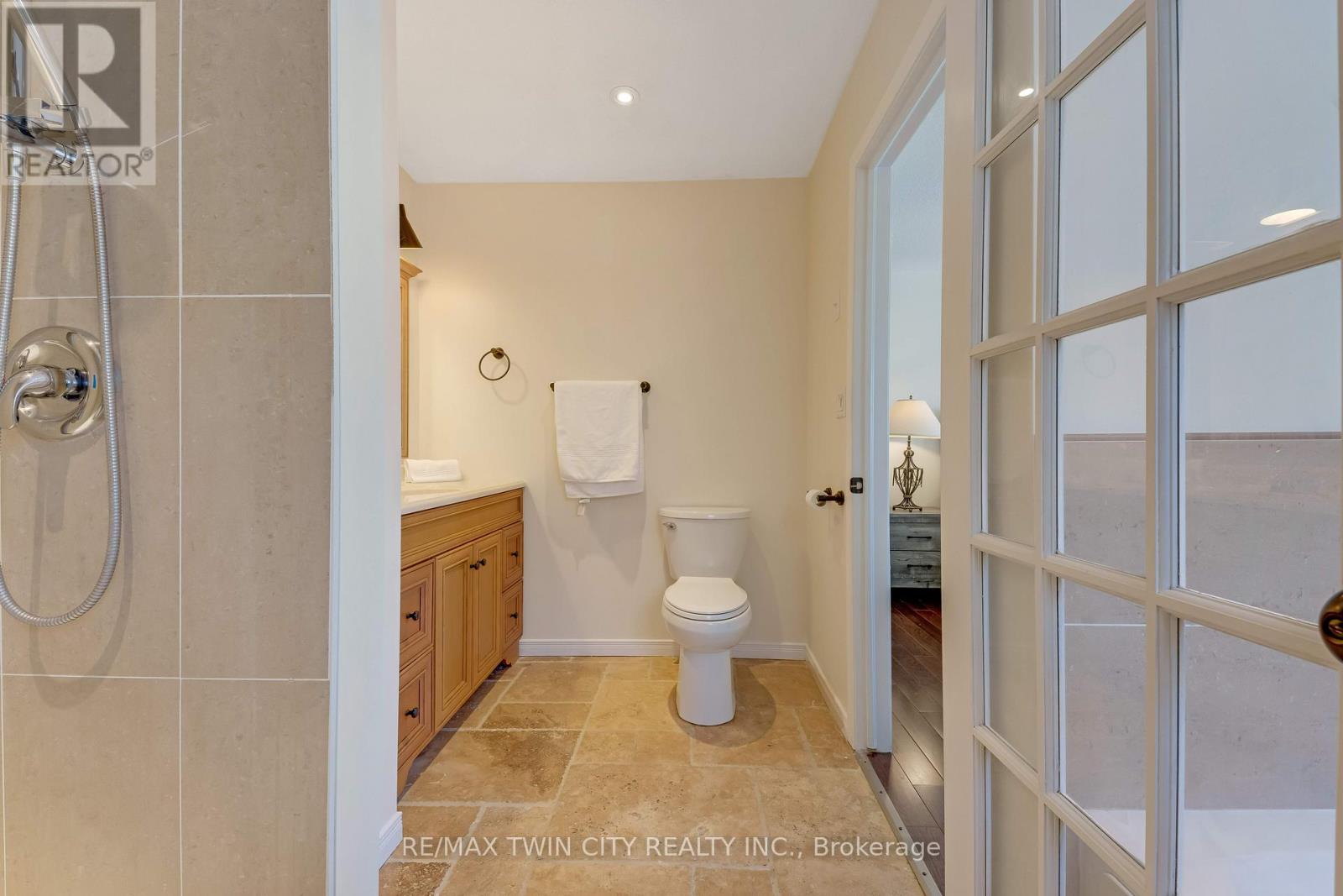 31 Parkvale Drive, Kitchener, Ontario  N2R 1Z5 - Photo 31 - X13235978