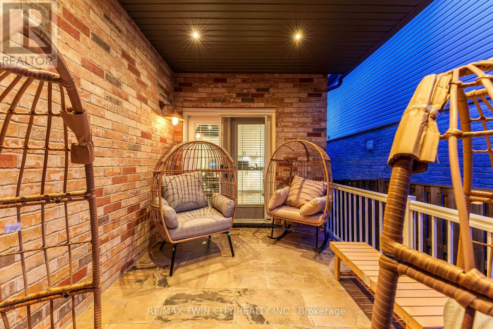 Lorem Ipsum Dolor, Kitchener, Ontario  N2R  - Photo 45 - DEMO29848845