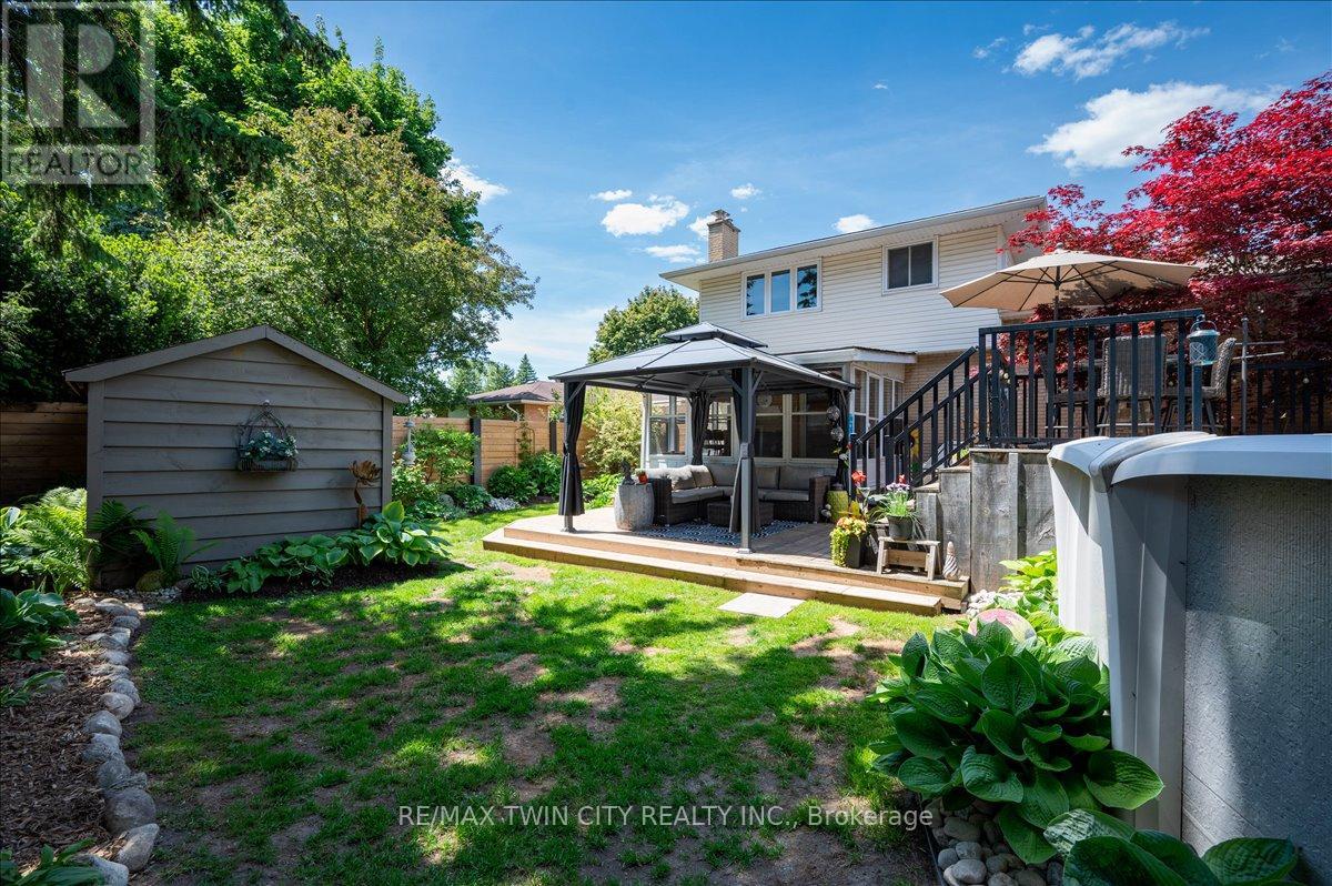 20 Wolfe's Court, Kitchener, Ontario  N2B 2Z1 - Photo 44 - X13236052